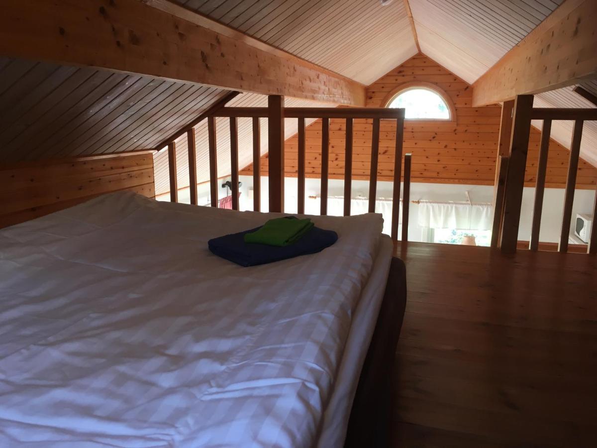 Gaerdsholmens Skaergardshemman "Eken" Villa Edsbruk Kültér fotó